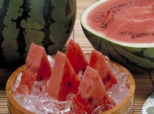 酒后吃沙白瓜,消解酒意，养生新选择